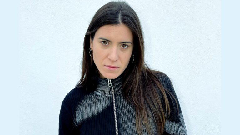 Anabel Arroyo, female techno DJ