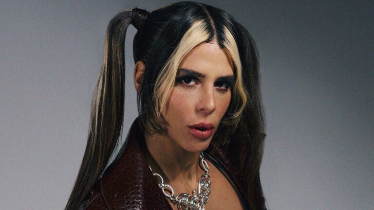 ØTTA, female hard techno DJ